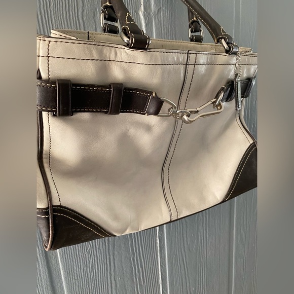 Coach Hampton Shoulder Bag/Tote F11200​ - Picture 9 of 9